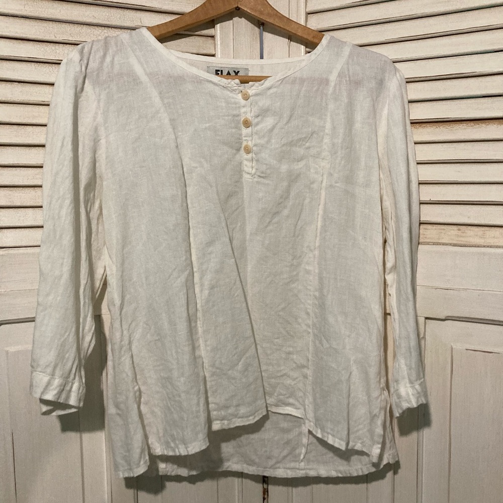 Flax 100 percent linen cream tunic top. Sleeves are 3/4 length.